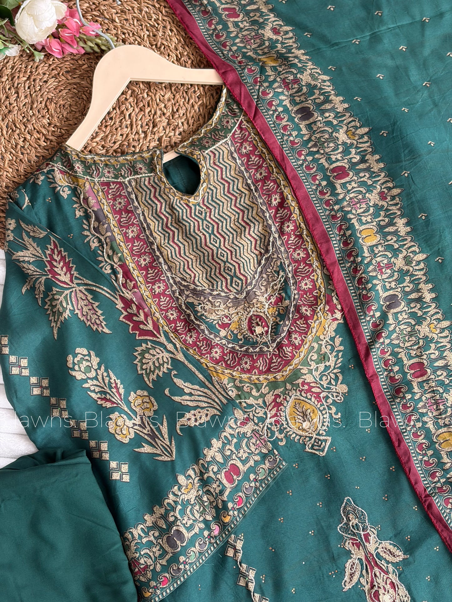 Muslin stitched suit set