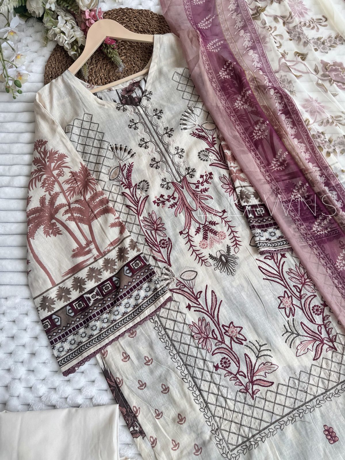 Embroidery Pakistani stitched with lining suitโ BLW-80