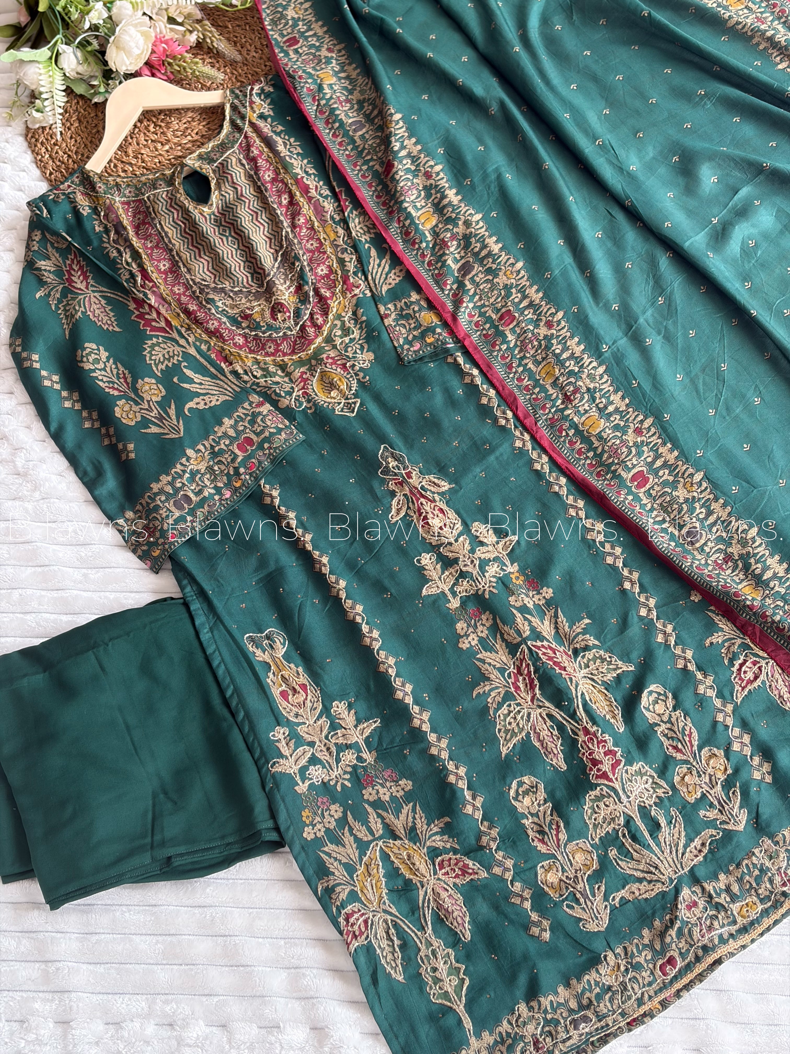 Readymade Muslin Pakistani suit
