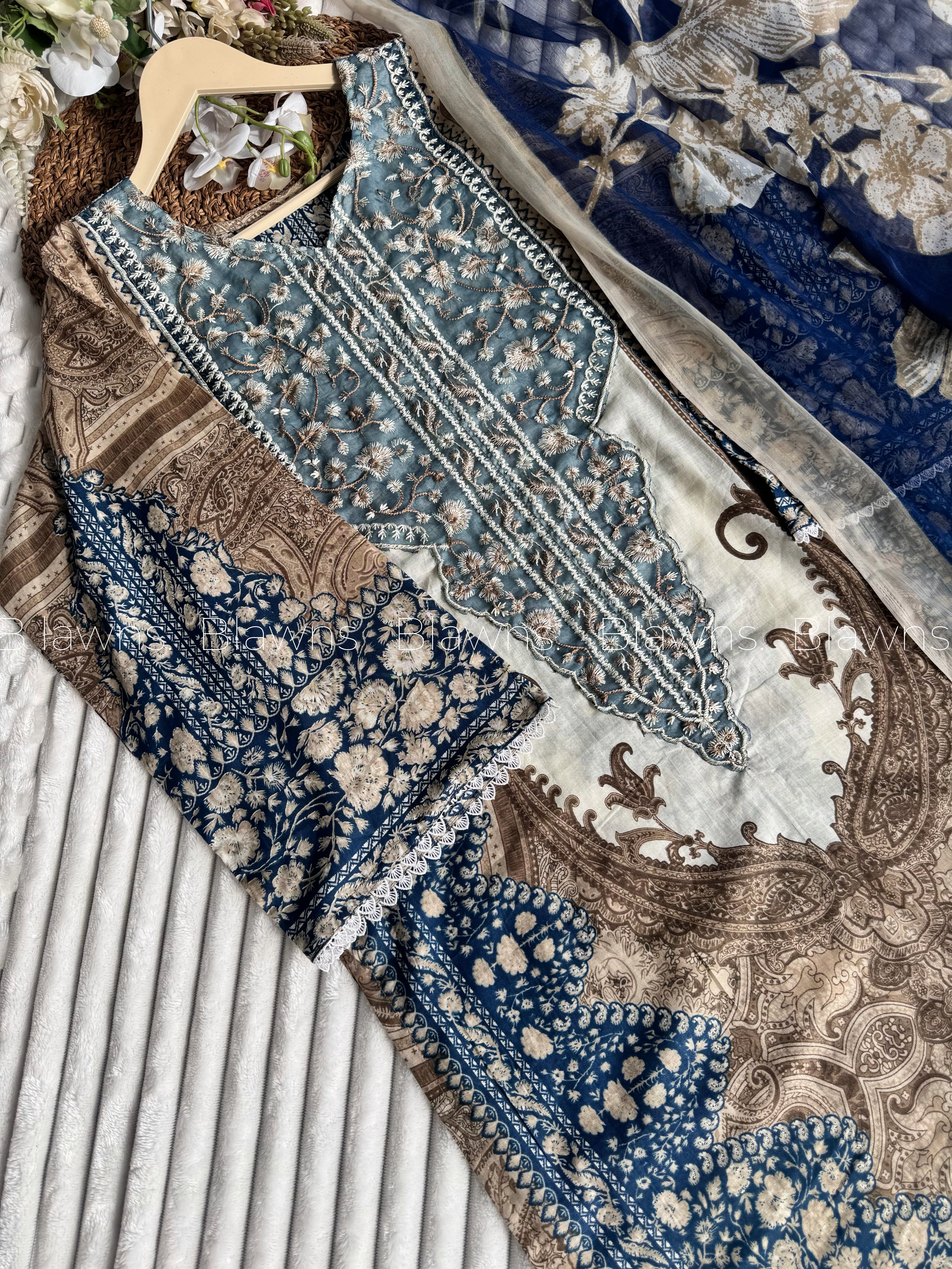 Embroidered Pakistani suits with Chiffon Dupatta โ BLW-26