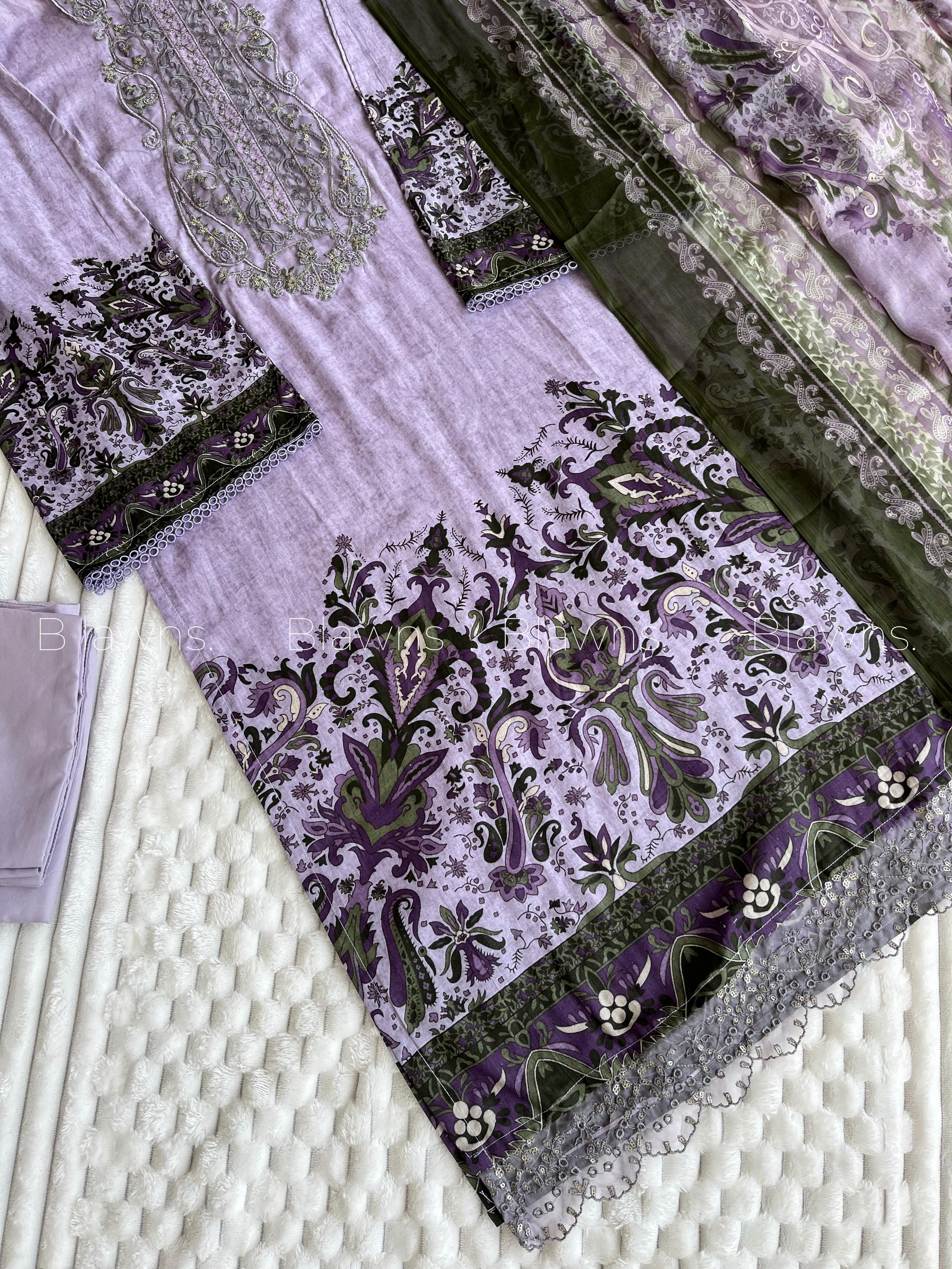 Embroidered Pakistani Suit with Chiffon Dupatta โ BLW-122