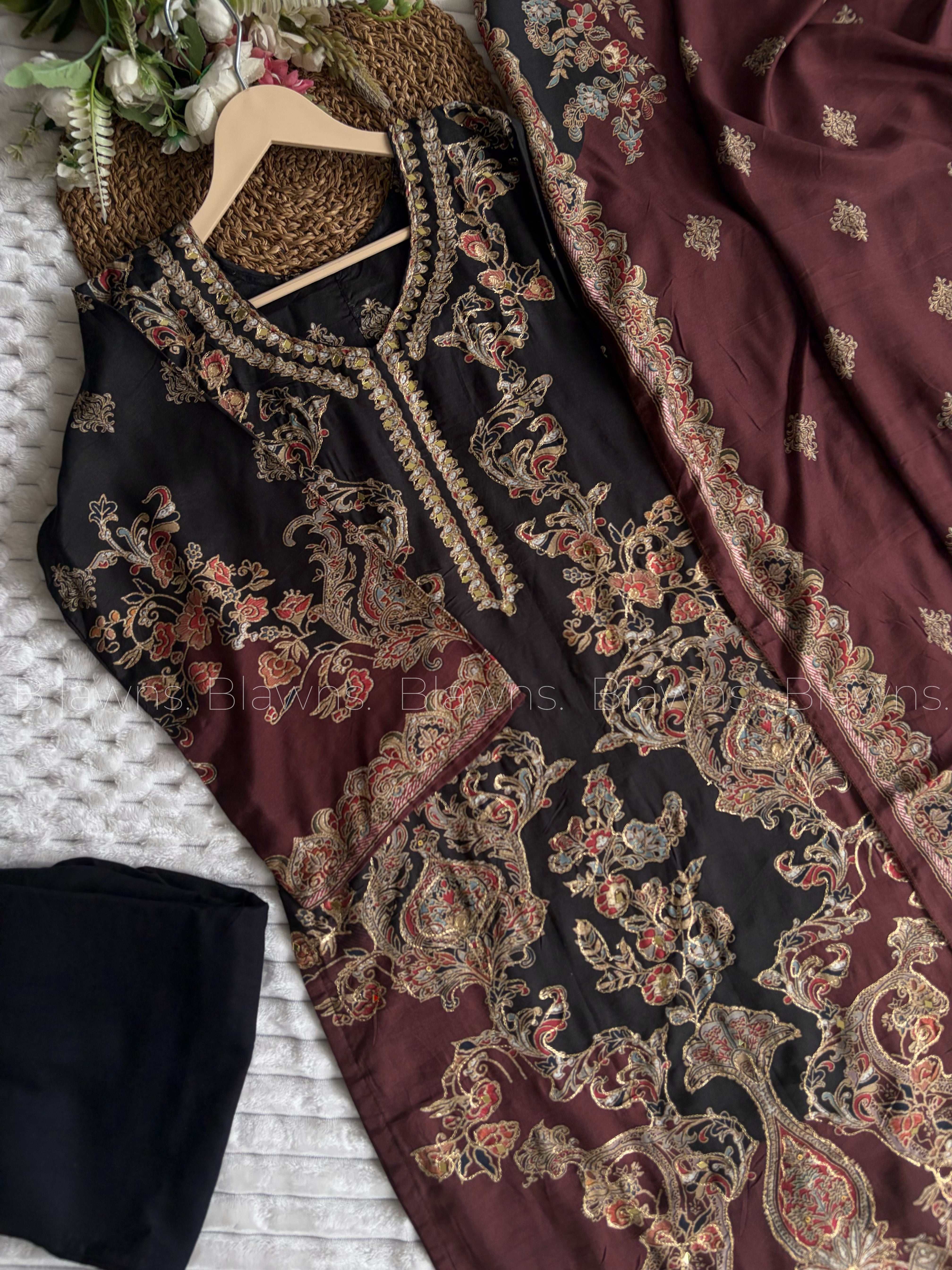 Readymade Muslin Pakistani suit