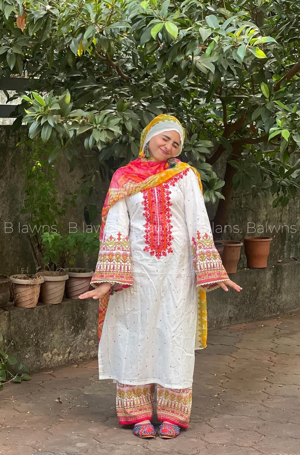 Cotton embroidery Pakistani stitched suit