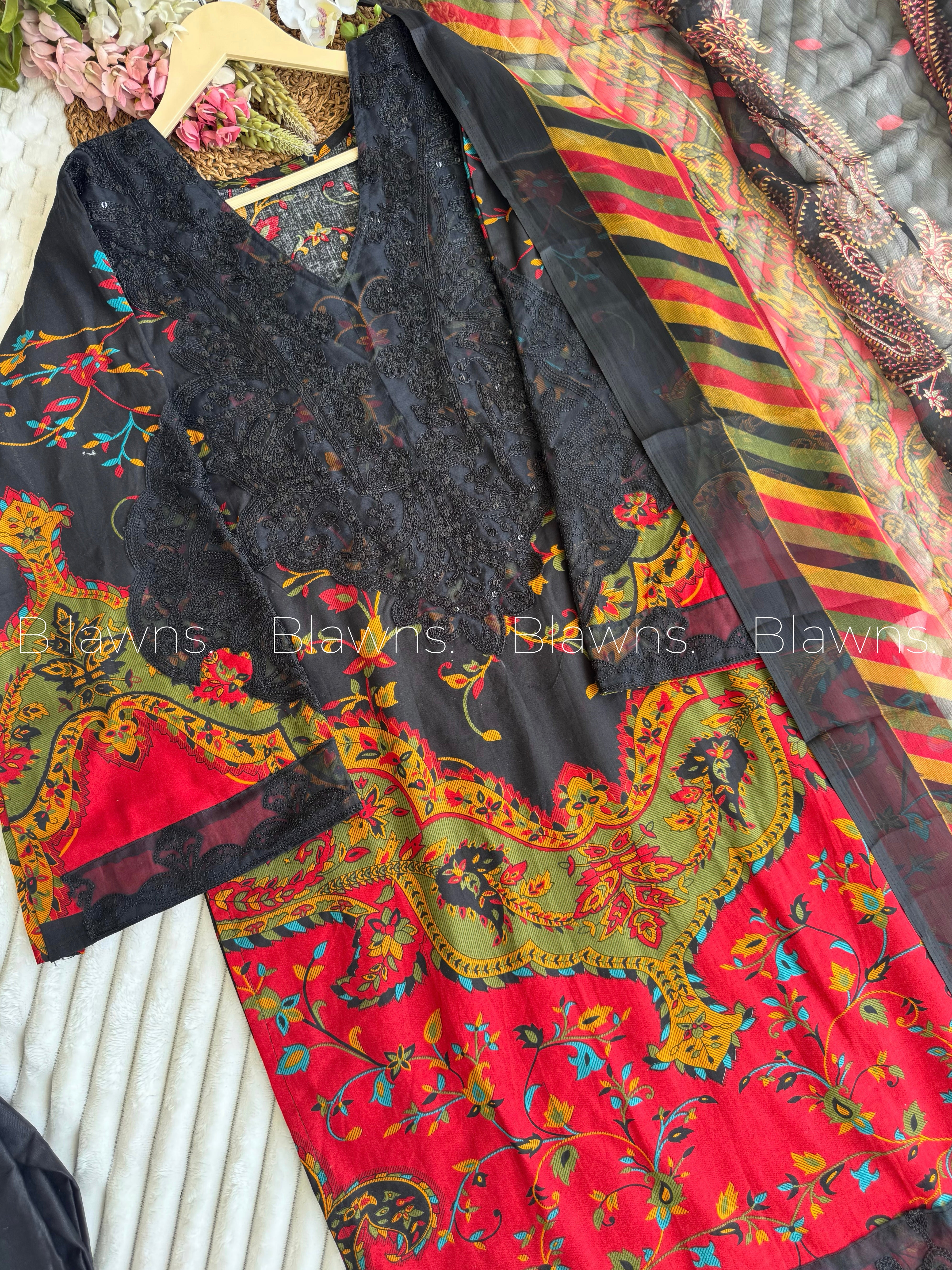 Embroidered Pakistani  Suit with Chiffon Dupatta Blw-111