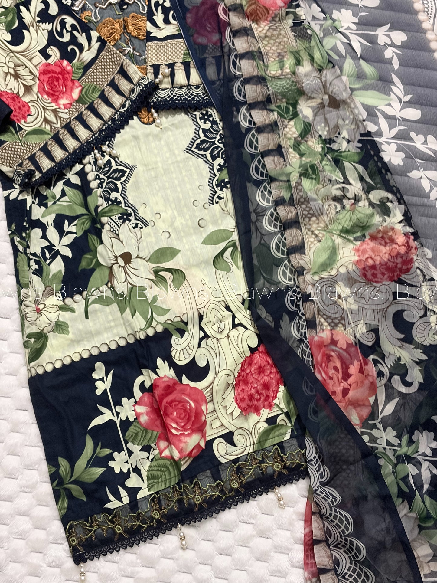 Embroidered Pakistani stitched Lawn Suit with Chiffon Dupatta BLW-