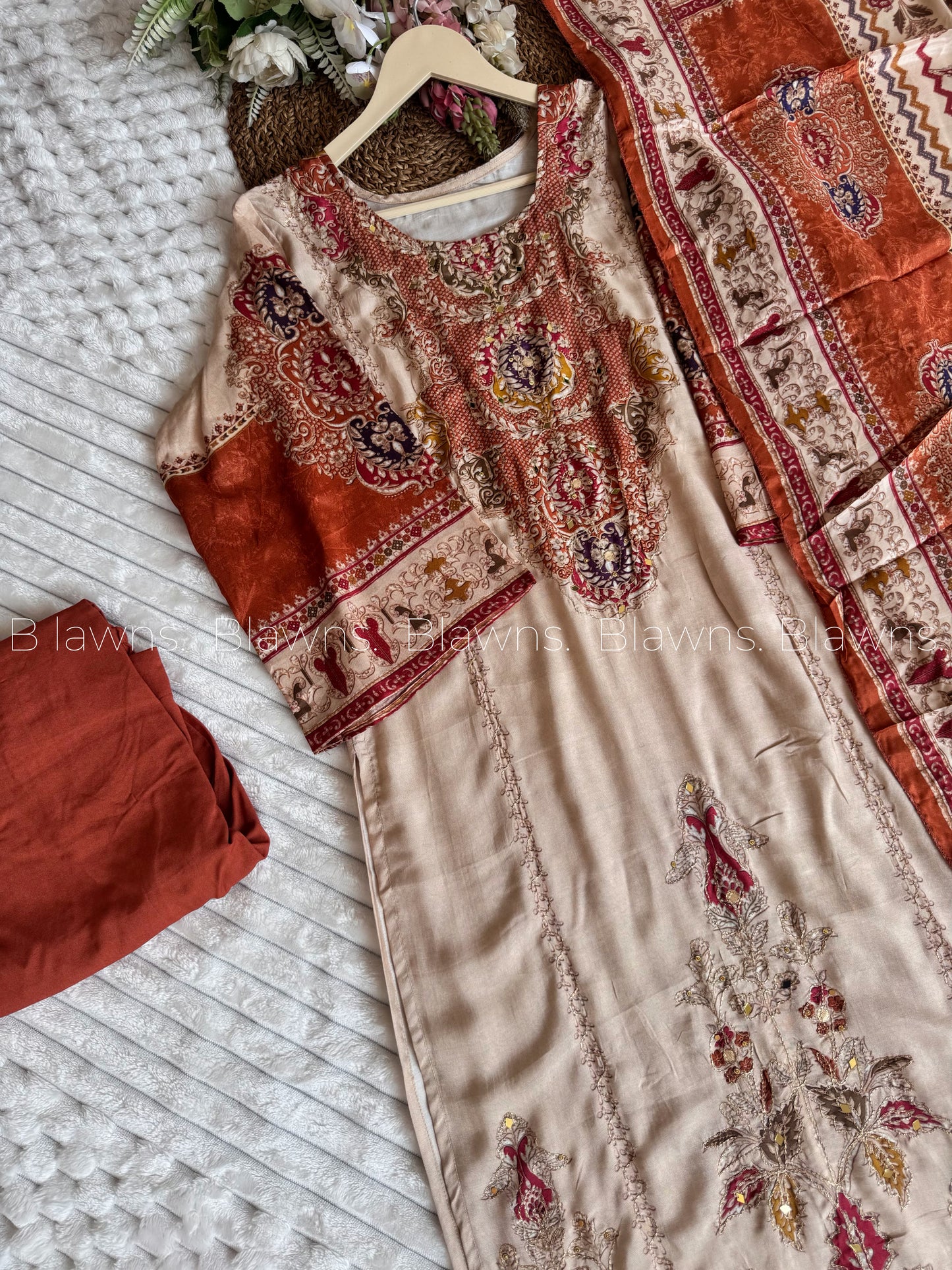 Muslin stitched suit