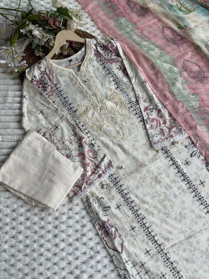 Embroidered Pakistani stitched Lawn Suit with Chiffon Dupatta BLW-