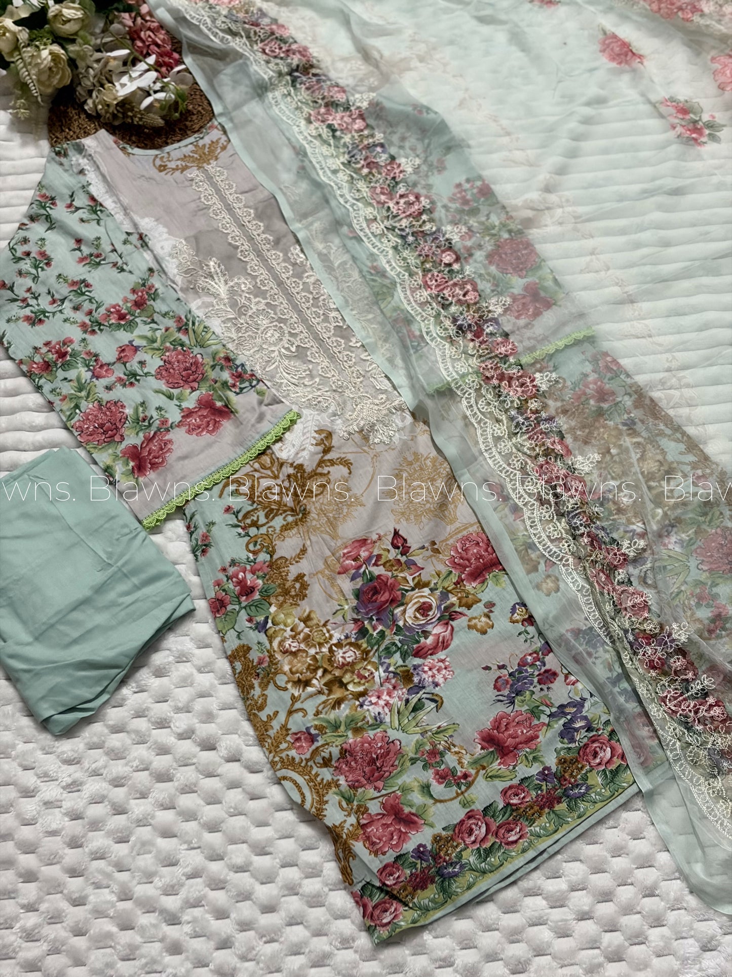 Embroidered Pakistani stitched Lawn Suit with Chiffon Dupatta BLW-