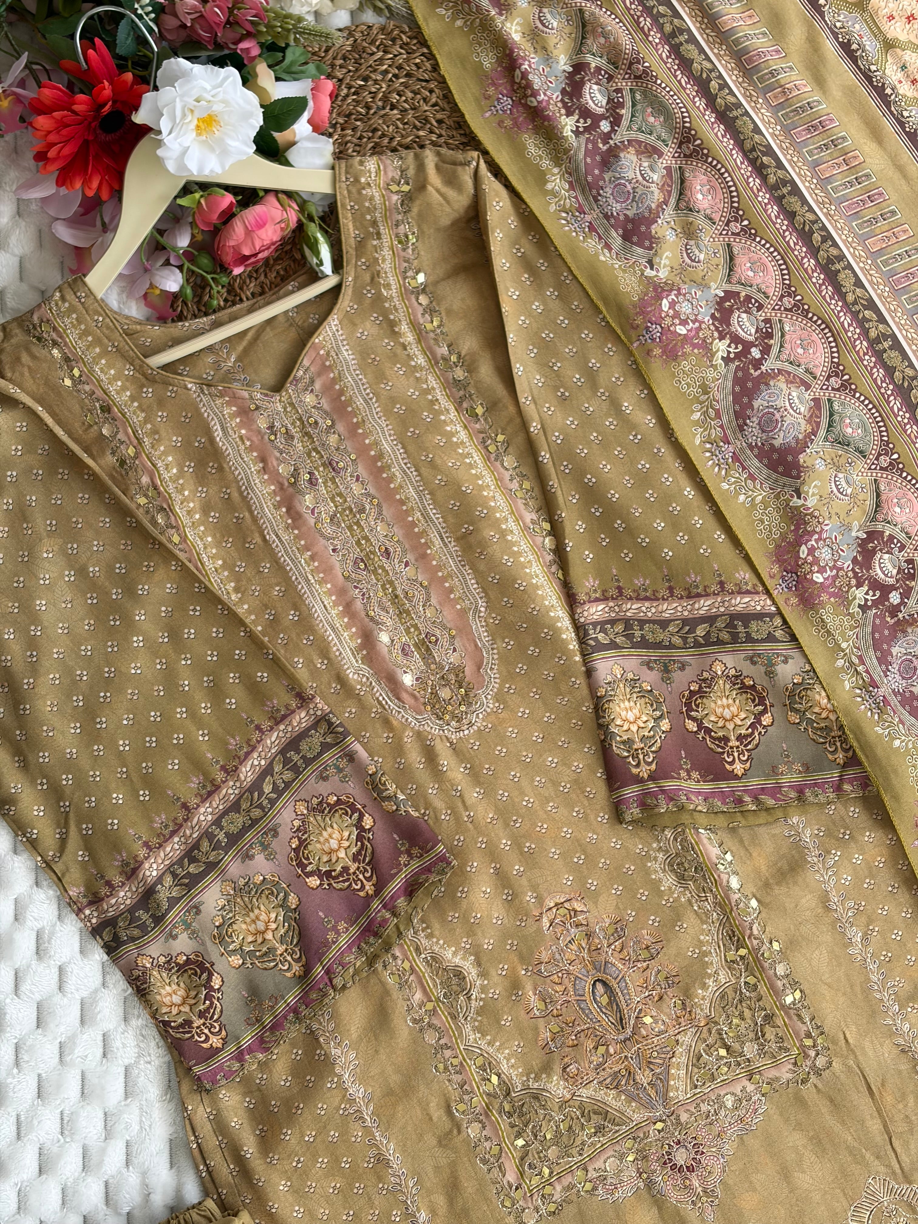 Muslin unstitched suit