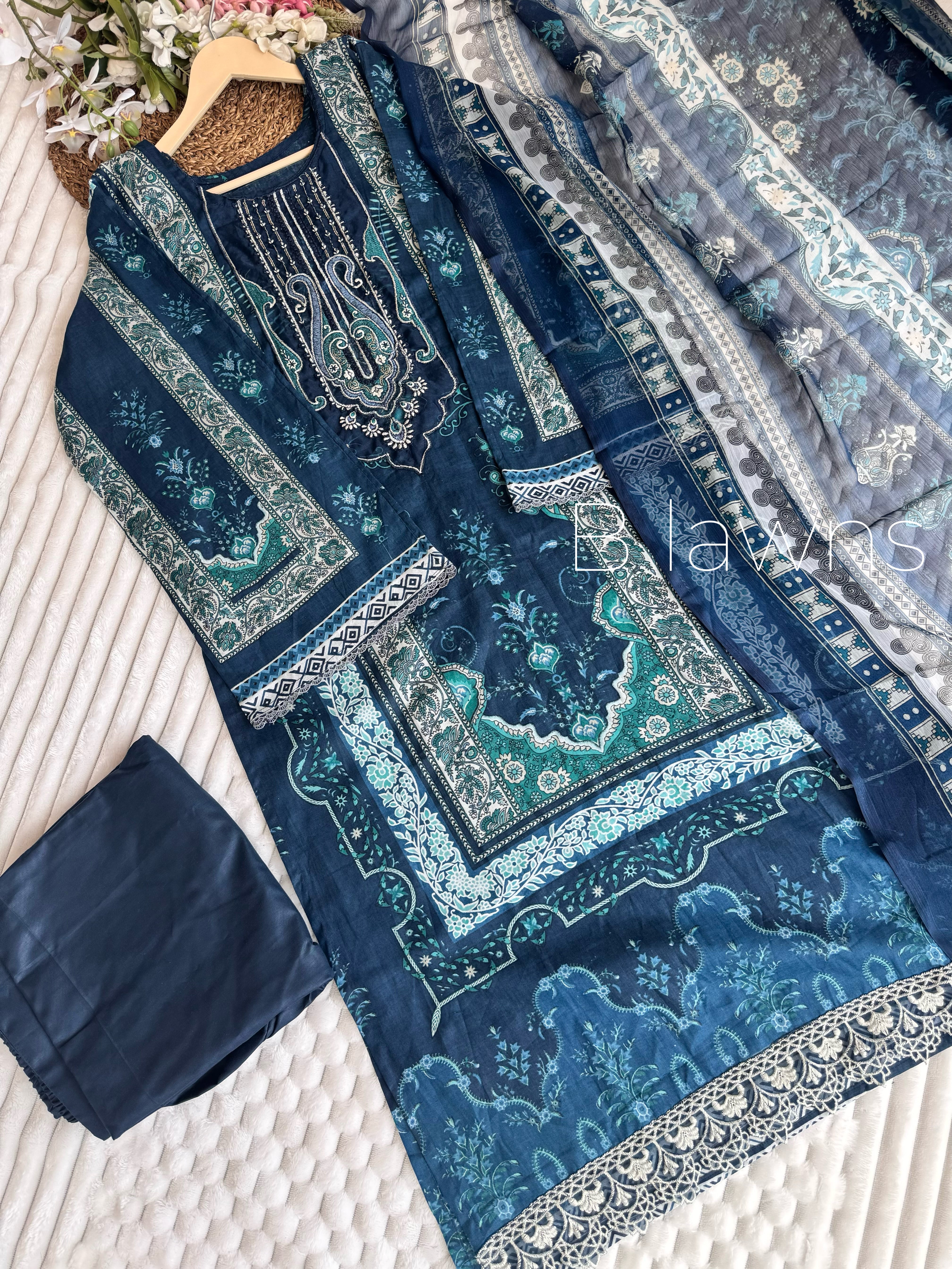 Readymade Pakistani suit with cotton top and chiffon dupatta - BLW-139