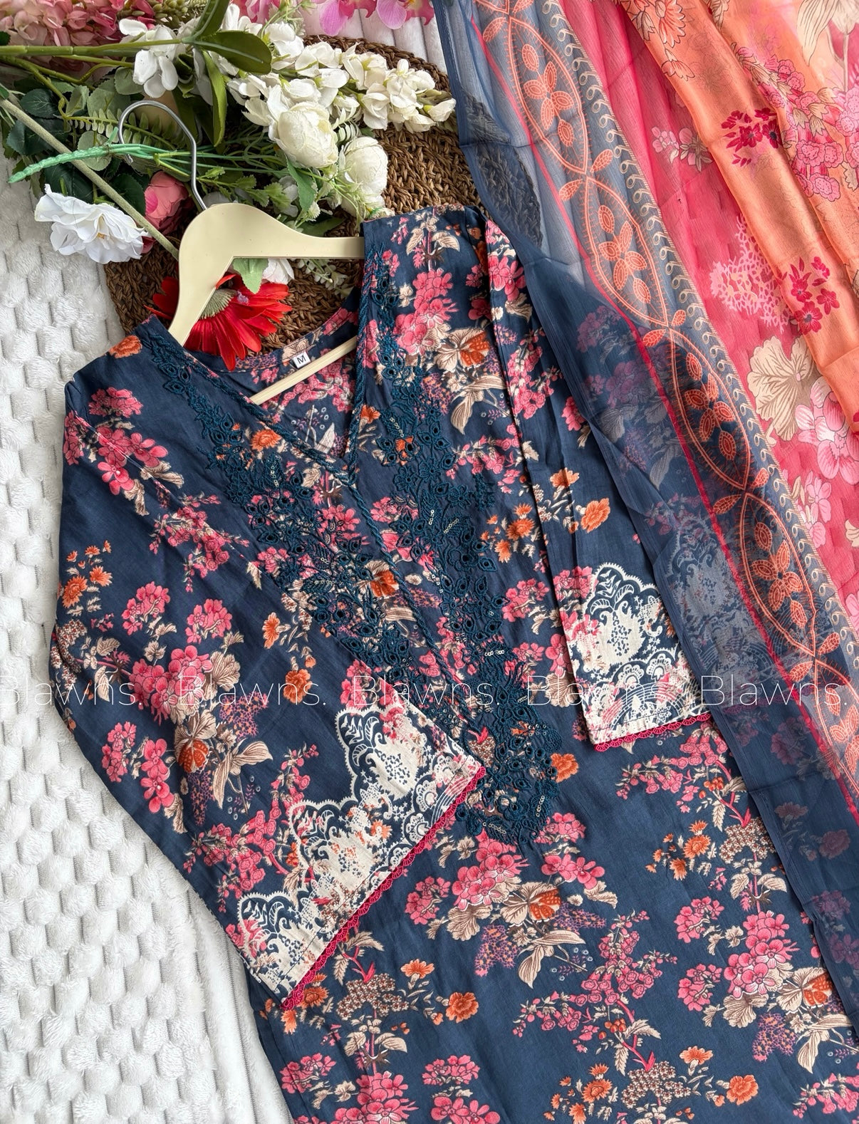 Cotton neck embroidery pakistani suit with lining