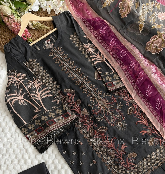 Embroidered pakistani stitched suit set