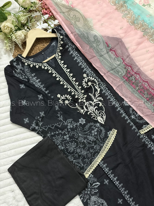 Embroidered Pakistani stitched Lawn Suit with Chiffon Dupatta BLW-1002