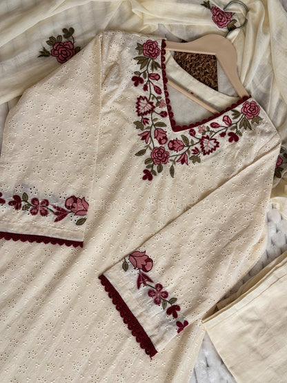 New embroidered 3 pc set