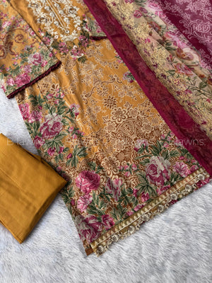 Pakistani suit BLW-1008, fabric close-up