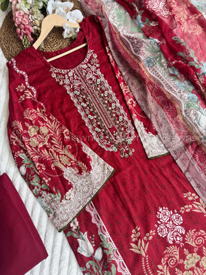 Readymade Pakistani suit with cotton top and chiffon dupatta - BLW-1014