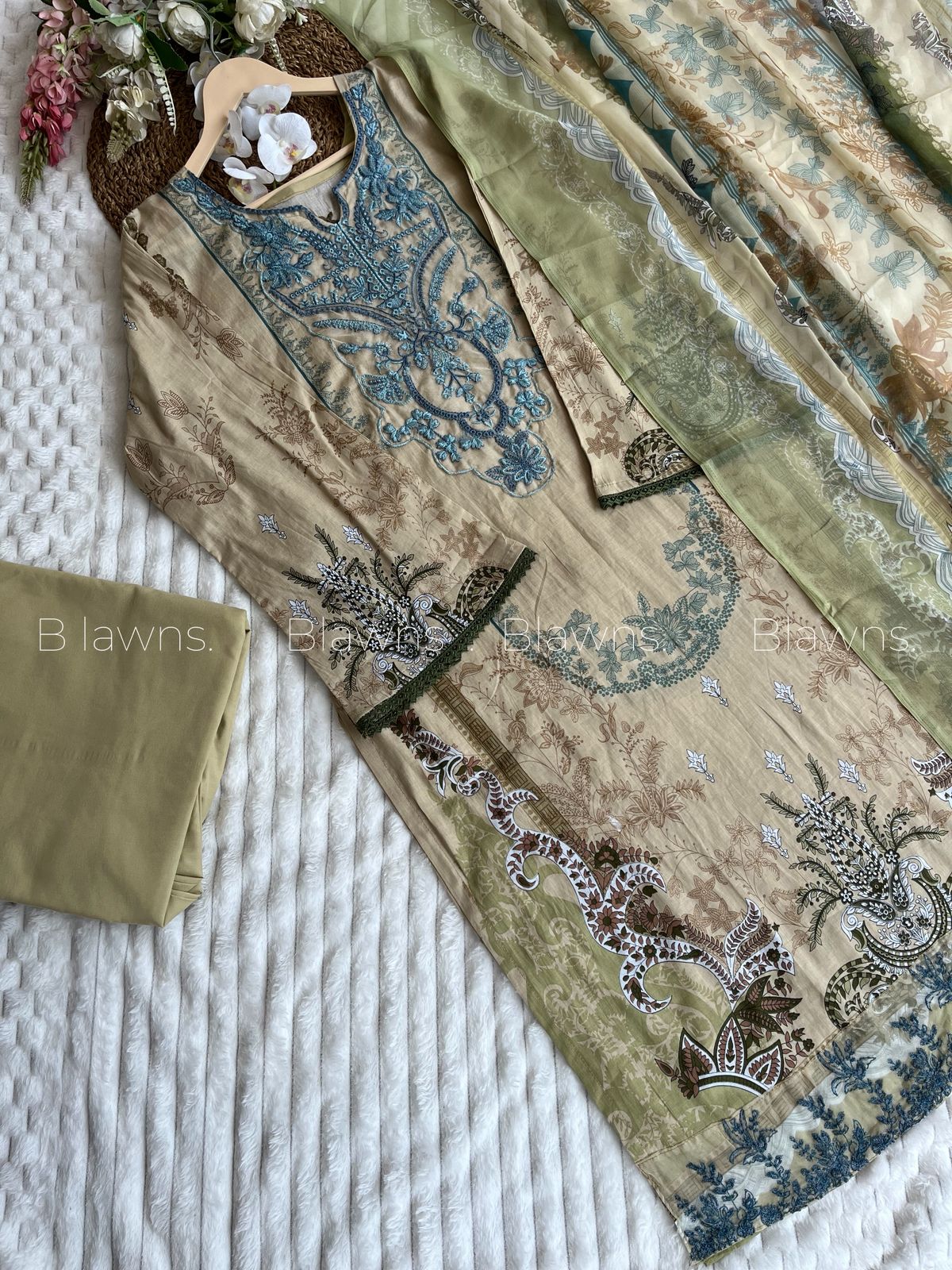 Embroidered Pakistani Unstitched Lawn Suit with Chiffon/Cotton Dupatta – BLW-84