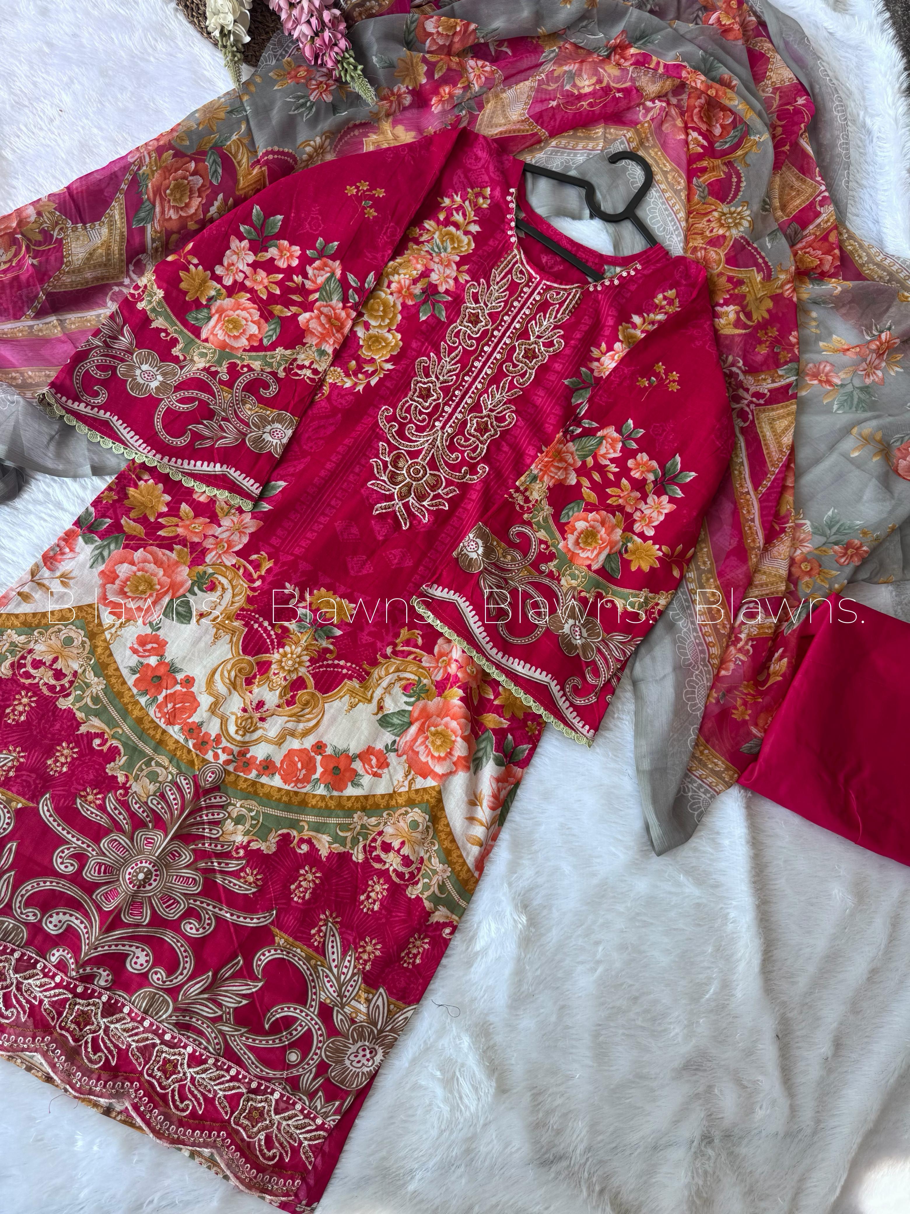 Readymade Pakistani suit with cotton top and chiffon dupatta - BLW-70