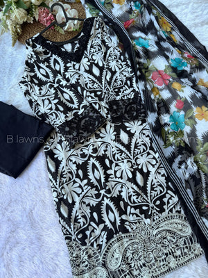 Pakistani suit BLW-44, fabric close-up