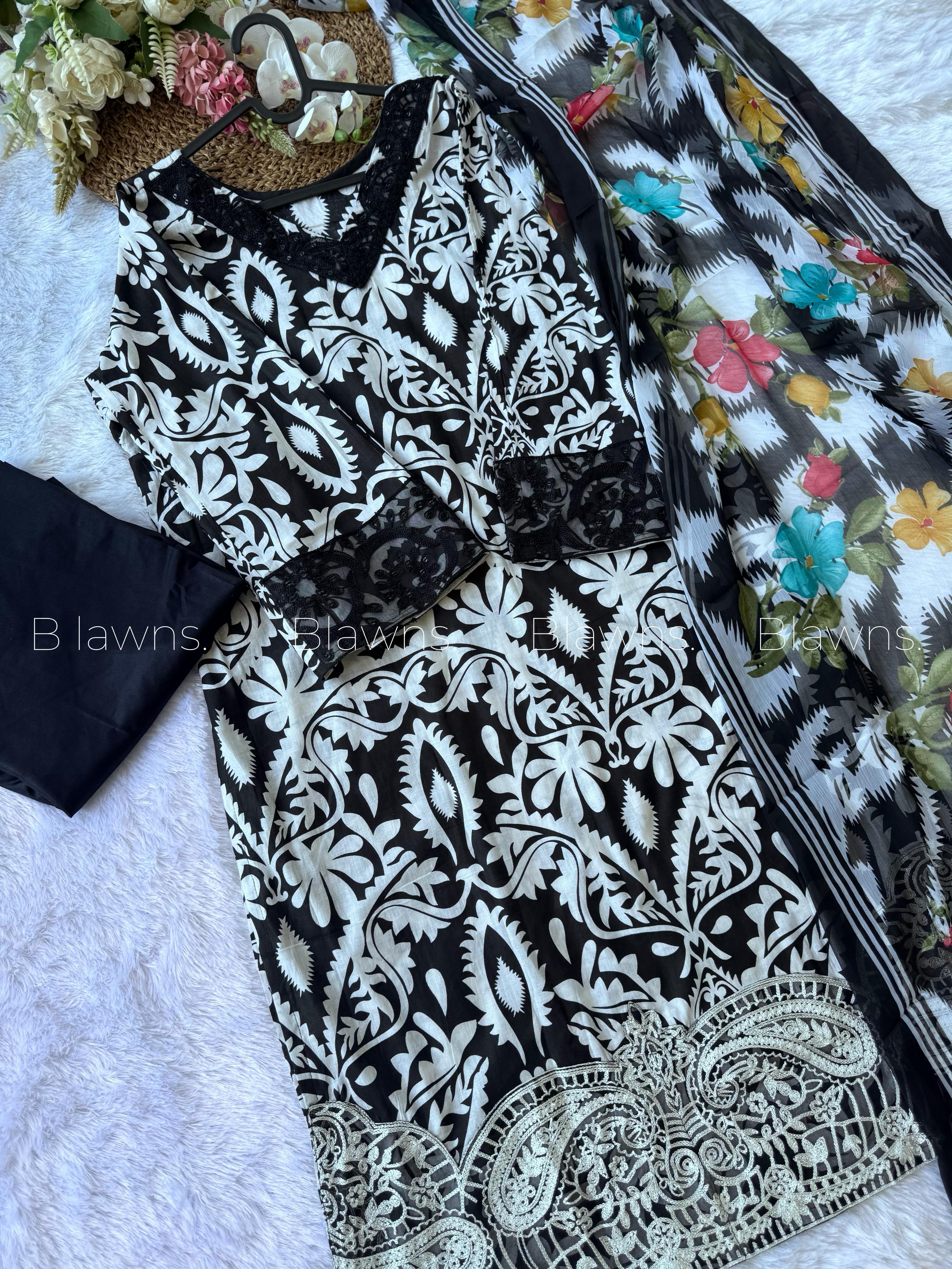 Pakistani suit BLW-44, fabric close-up